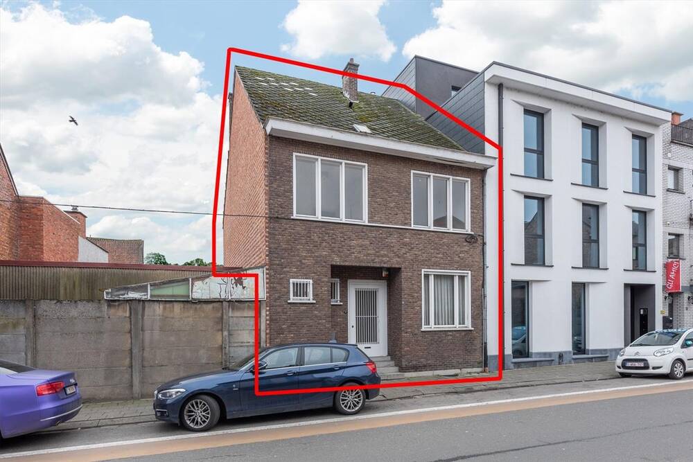 Huis te  koop in Berlaar 2590 315000.00€ 4 slaapkamers m² - Zoekertje 172322