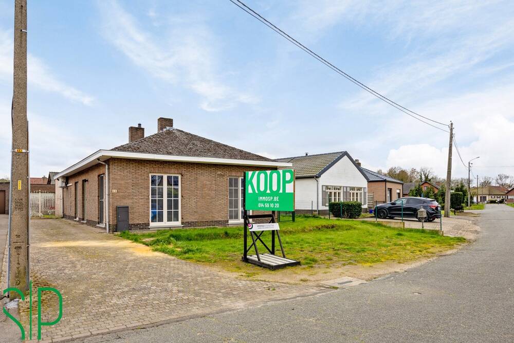 Huis te  koop in Eindhout 2430 315000.00€ 2 slaapkamers 137.00m² - Zoekertje 175082