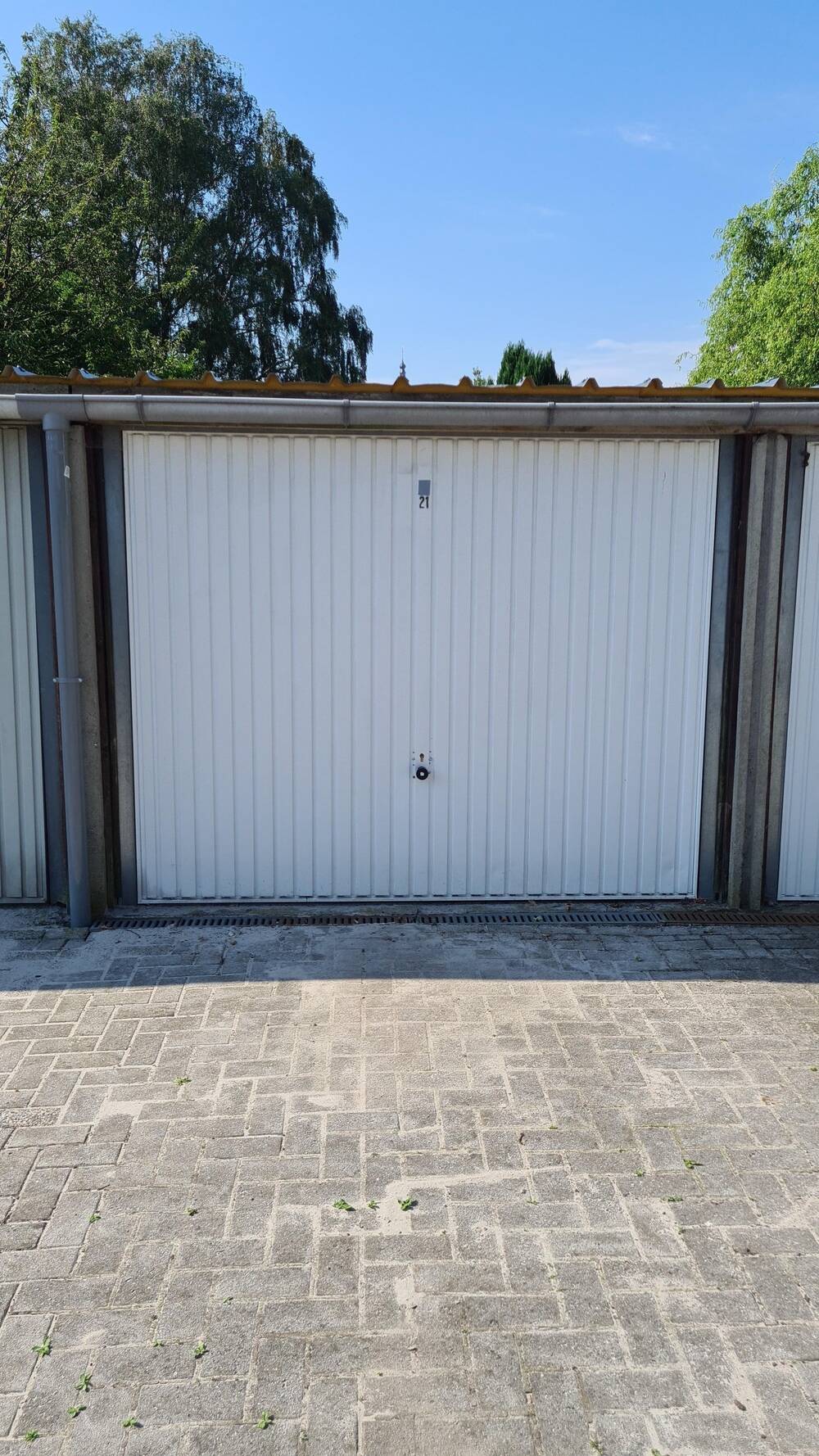 Parking & garage te  huur in Hoogstraten 2320 90.00€ 0 slaapkamers m² - Zoekertje 175402