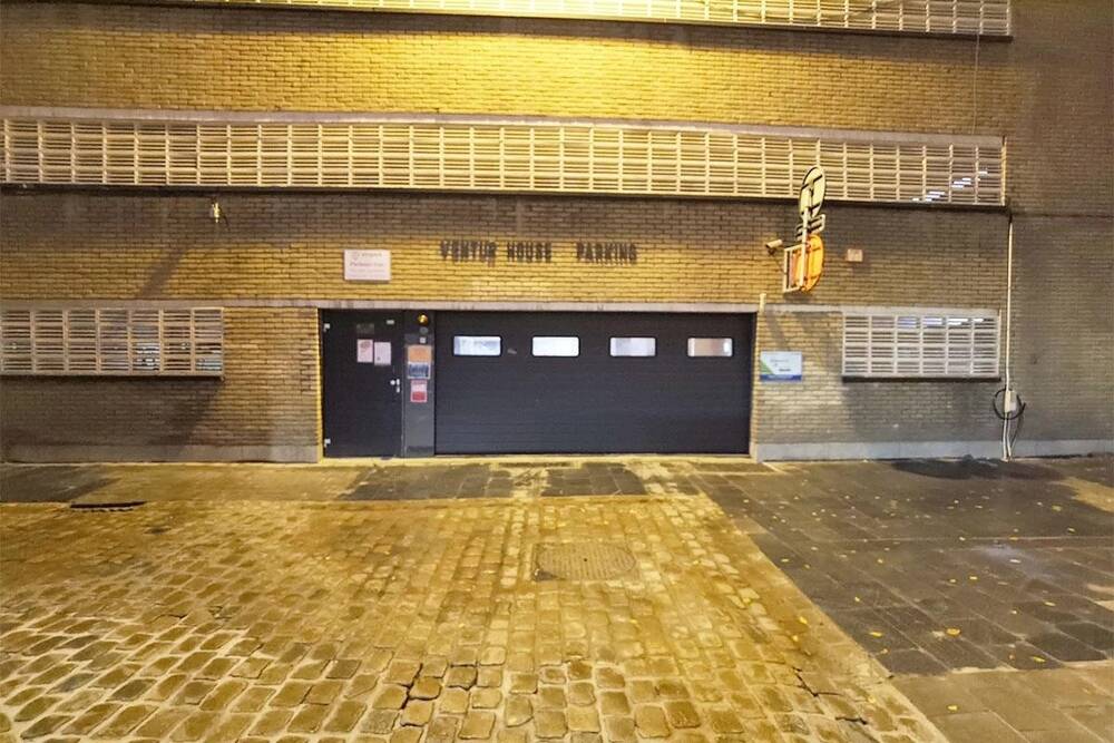 Parking & garage te  huur in Antwerpen 2000 45.00€ 0 slaapkamers m² - Zoekertje 209