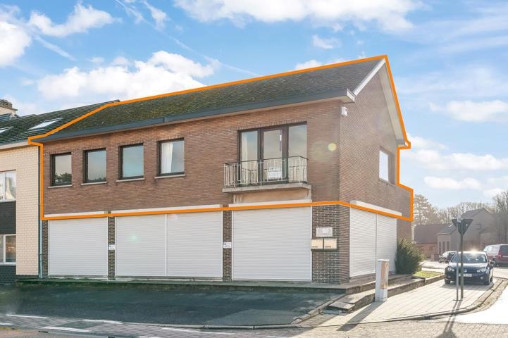 Appartement te  koop in Dessel 2480 219000.00€ 4 slaapkamers 190.00m² - Zoekertje 7781