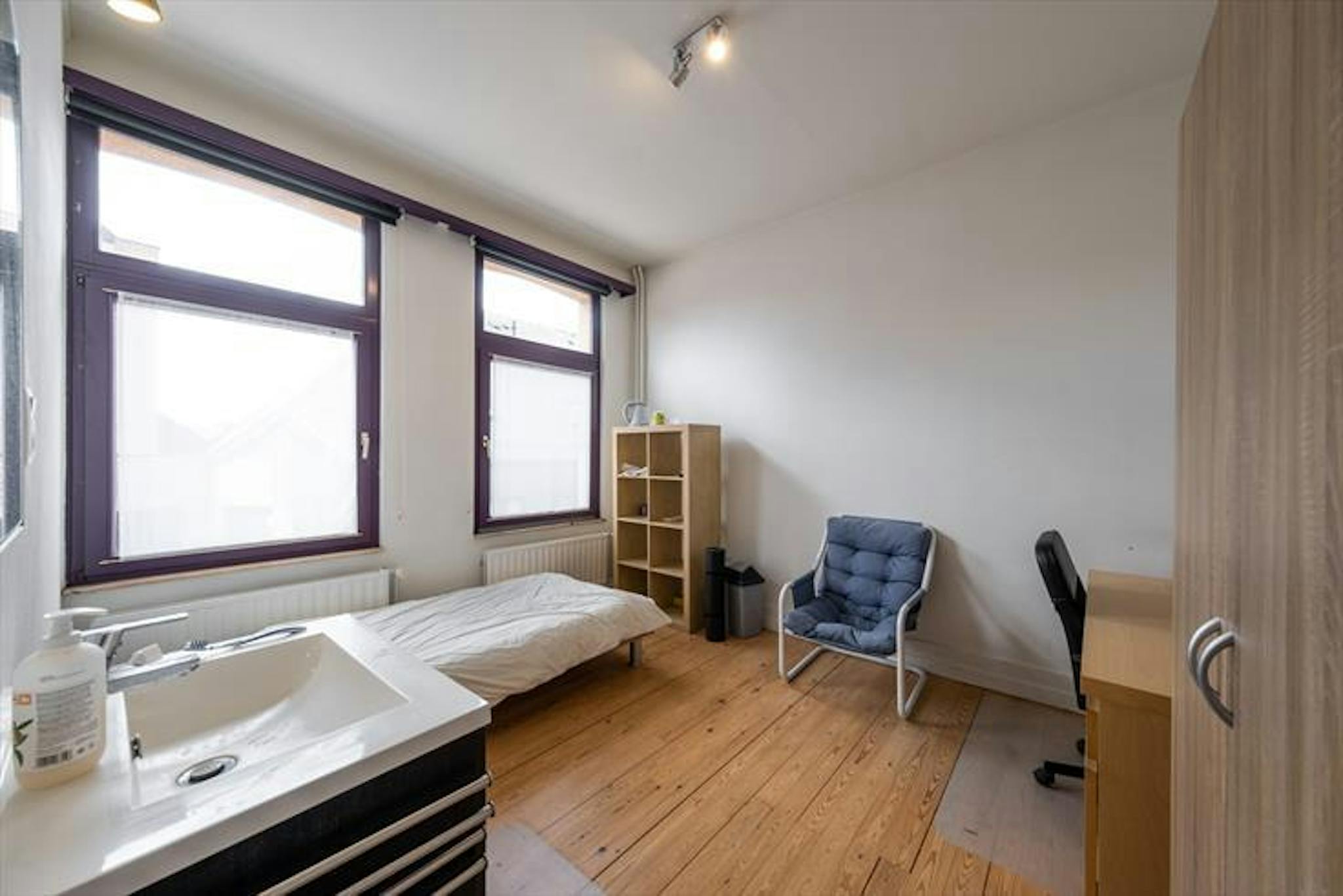 Appartement te  huur in Turnhout 2300 350.00€ 1 slaapkamers 17.00m² - Zoekertje 85828