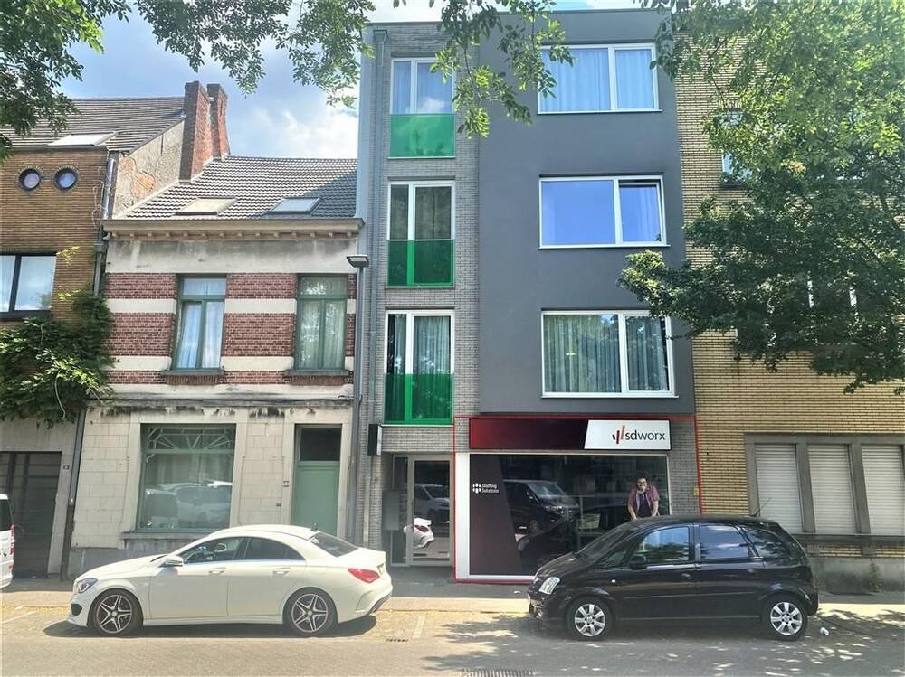 Handelszaak te  huur in Turnhout 2300 1000.00€  slaapkamers 123.00m² - Zoekertje 11984