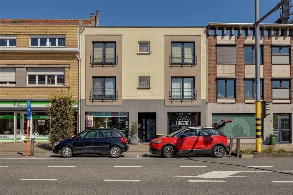 Handelszaak te  koop in Wijnegem 2110 540000.00€  slaapkamers 336.00m² - Zoekertje 15117