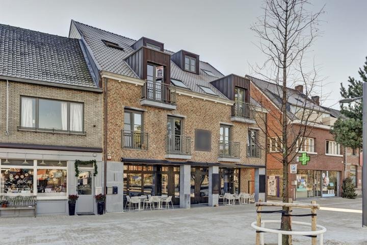 Commerciële ruimte te  koop in Kasterlee 2460 860000.00€  slaapkamers 340.00m² - Zoekertje 82809