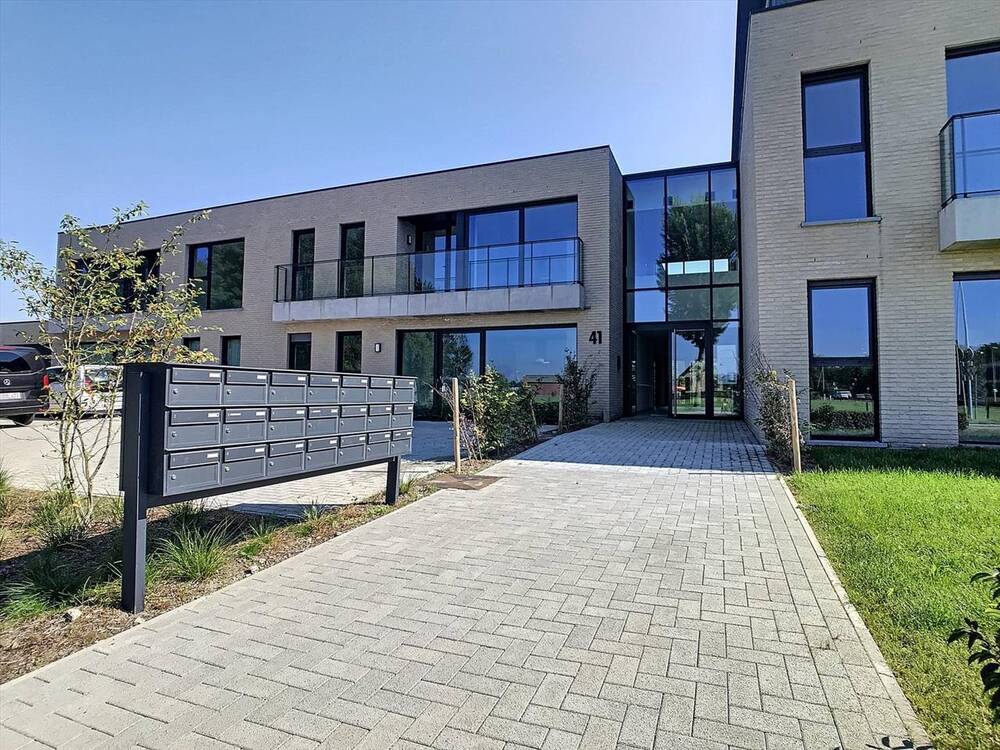 Appartement te  koop in Hoogstraten 2320 249000.00€ 1 slaapkamers 77.00m² - Zoekertje 17995