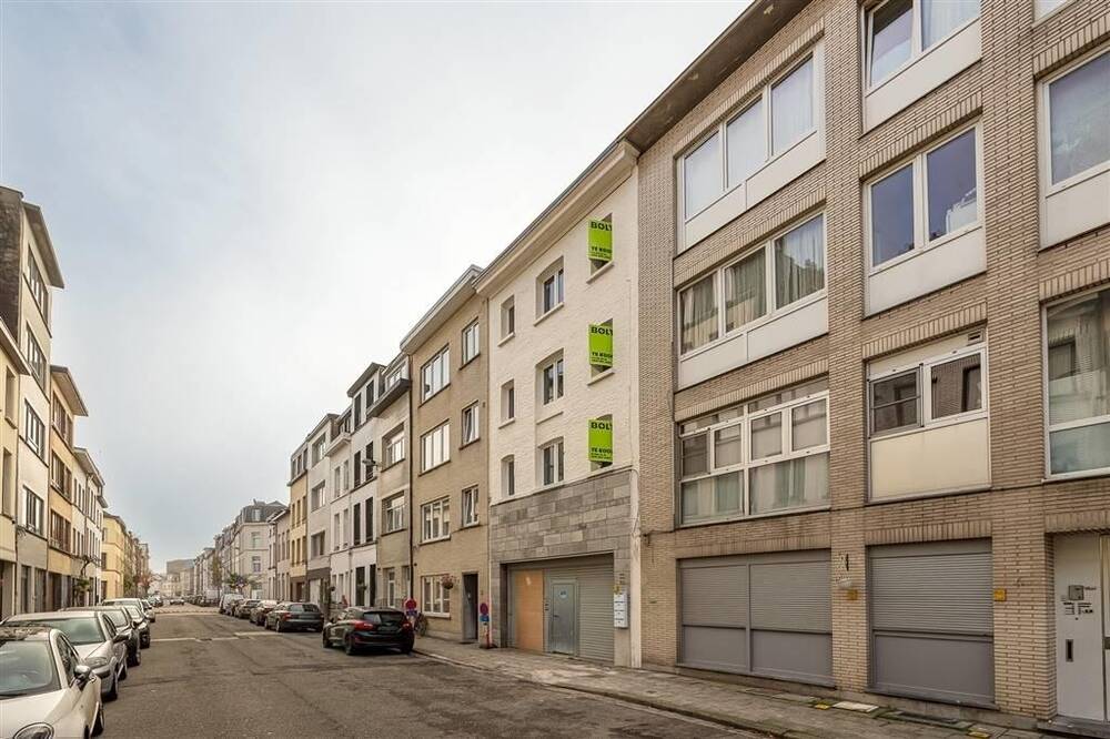 Appartementsgebouw te  koop in Antwerpen 2060 800000.00€ 4 slaapkamers 600.00m² - Zoekertje 29192