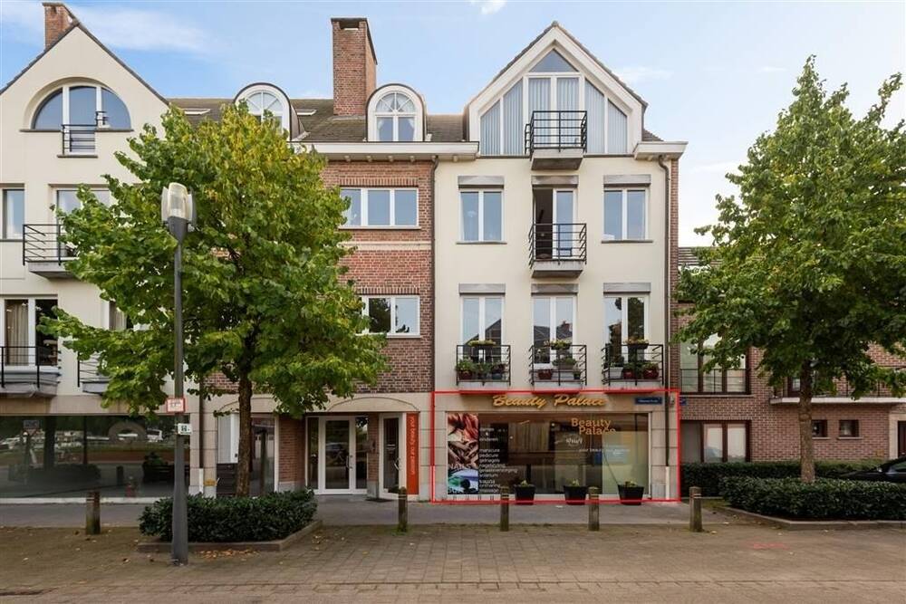 Handelszaak te  huur in Turnhout 2300 1450.00€  slaapkamers 205.00m² - Zoekertje 34203