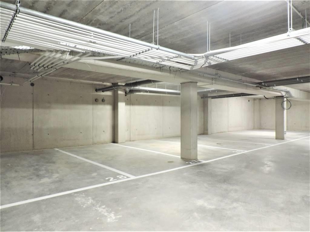 Parking & garage te  koop in Kontich 2550 15000.00€  slaapkamers 13.75m² - Zoekertje 39535