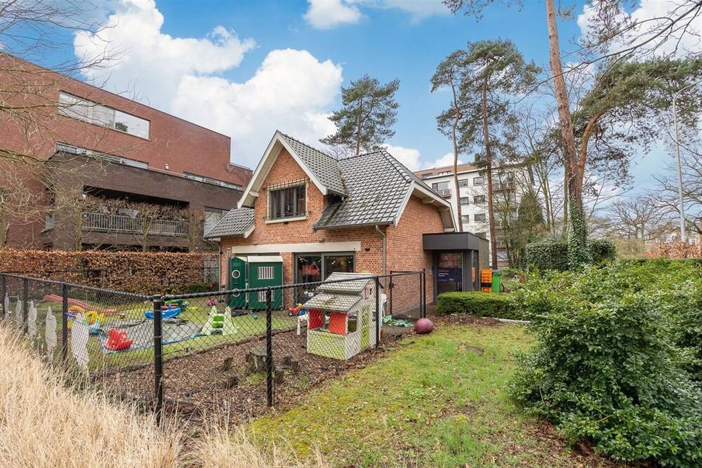 Appartementsgebouw te  koop in Schoten 2900 330000.00€  slaapkamers 130.00m² - Zoekertje 89935