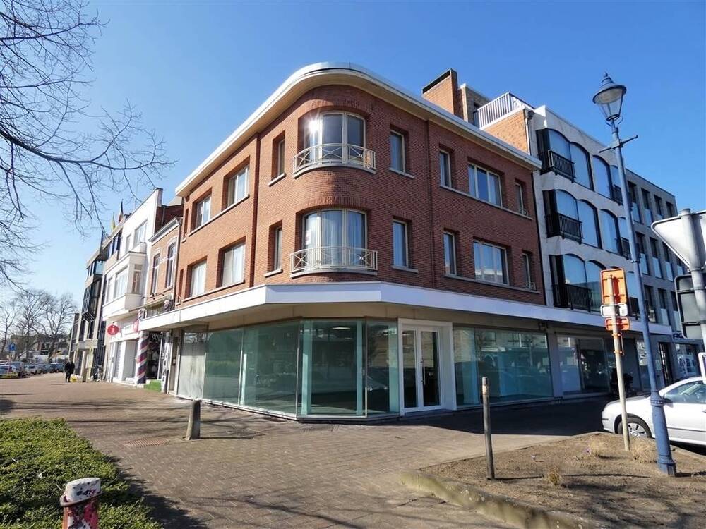 Handelszaak te  huur in Herentals 2200 3495.00€  slaapkamers 338.00m² - Zoekertje 45592