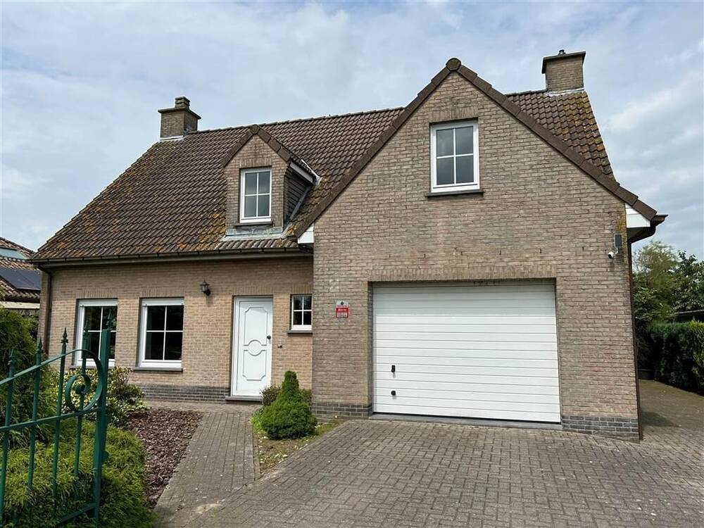 Huis te  koop in Wuustwezel 2990 490000.00€ 4 slaapkamers 248.00m² - Zoekertje 49358