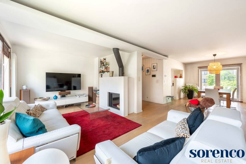 Huis te  koop in Berchem 2600 649000.00€ 4 slaapkamers 210.00m² - Zoekertje 67363
