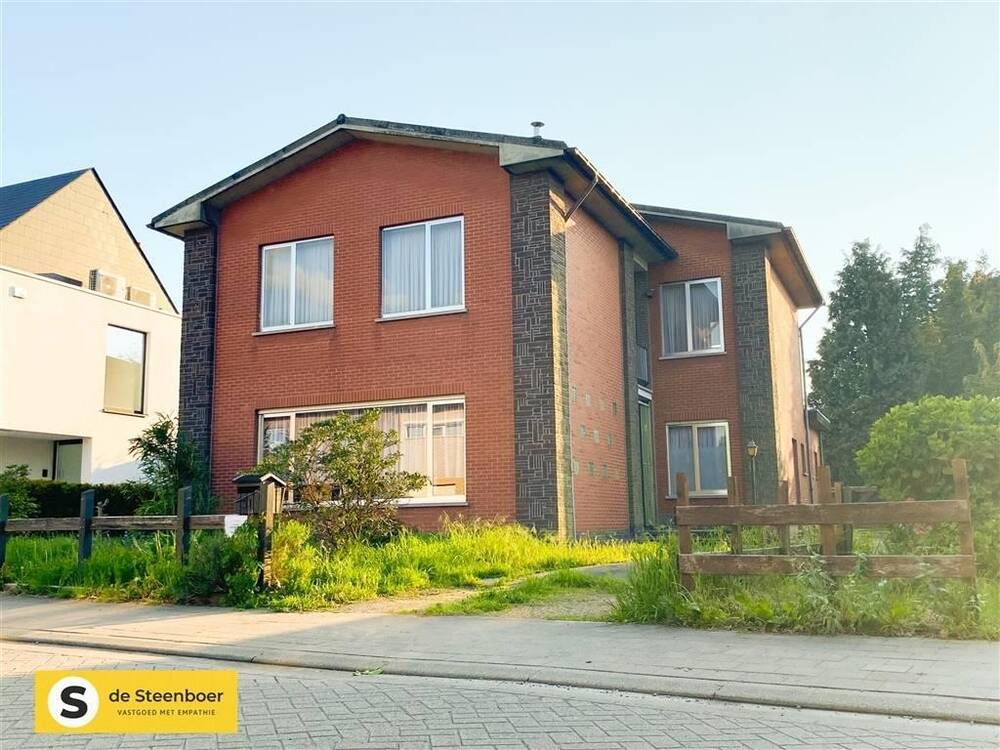 Huis te  koop in Wommelgem 2160 499000.00€ 4 slaapkamers 235.00m² - Zoekertje 297293