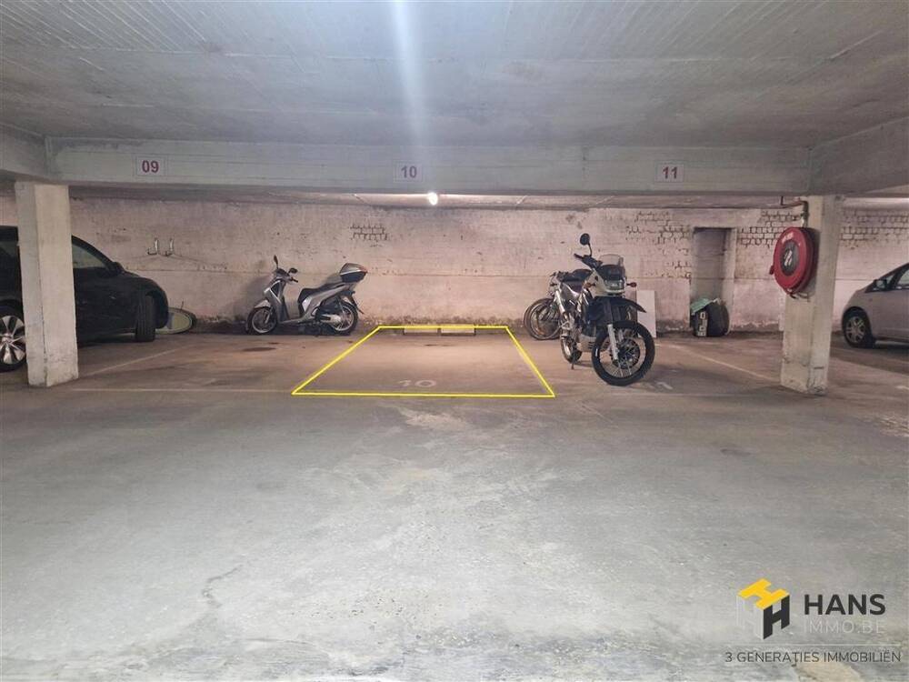 Parking & garage te  koop in Mechelen 2800 25000.00€  slaapkamers m² - Zoekertje 71293