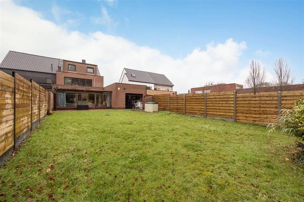 Huis te  koop in Itegem 2222 378000.00€ 4 slaapkamers 249.00m² - Zoekertje 71466