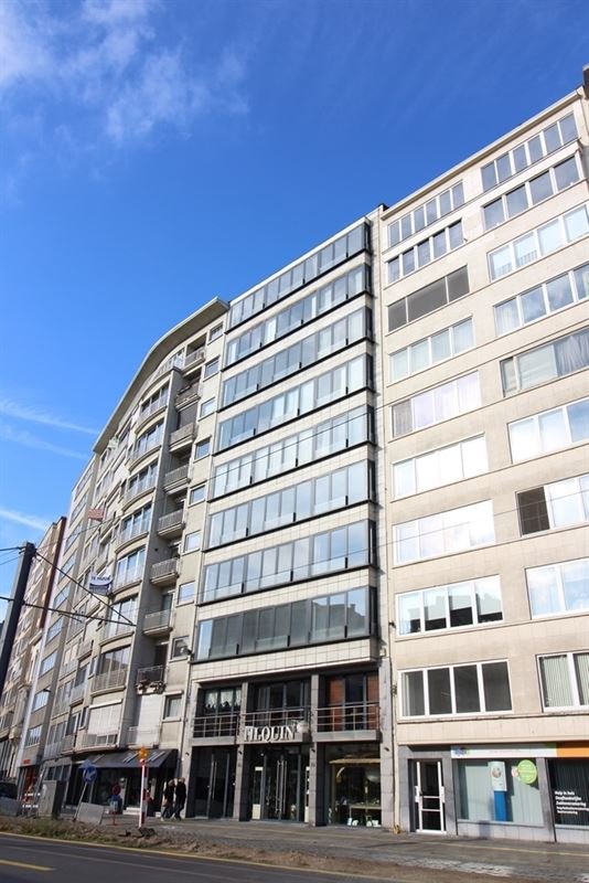 Commerciële ruimte te  huur in Antwerpen 2000 8000.00€  slaapkamers 645.00m² - Zoekertje 93582