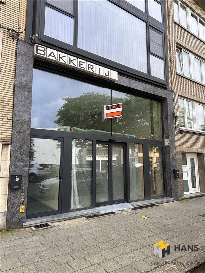 Handelszaak te  huur in Deurne 2100 3200.00€  slaapkamers 250.00m² - Zoekertje 76567