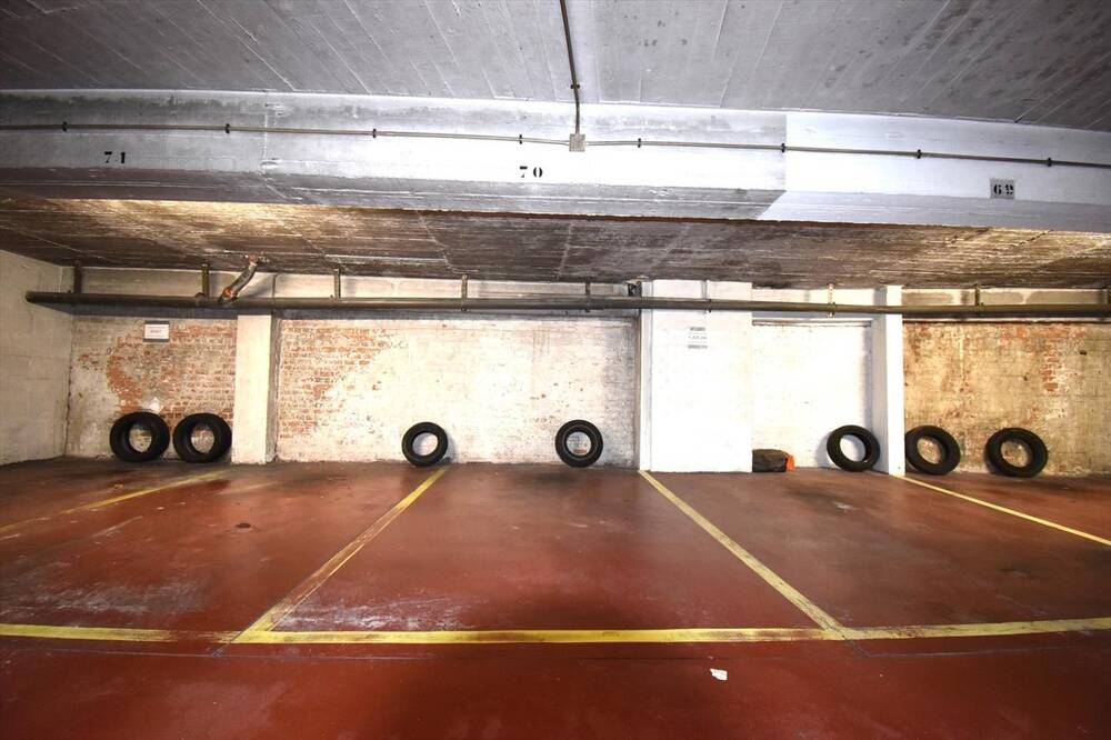 Parking & garage te  koop in Antwerpen 2018 45000.00€  slaapkamers m² - Zoekertje 76115