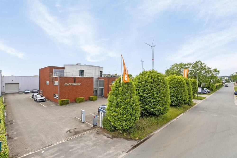 Handelszaak te  huur in Essen 2910 9000.00€  slaapkamers 0.00m² - Zoekertje 114099