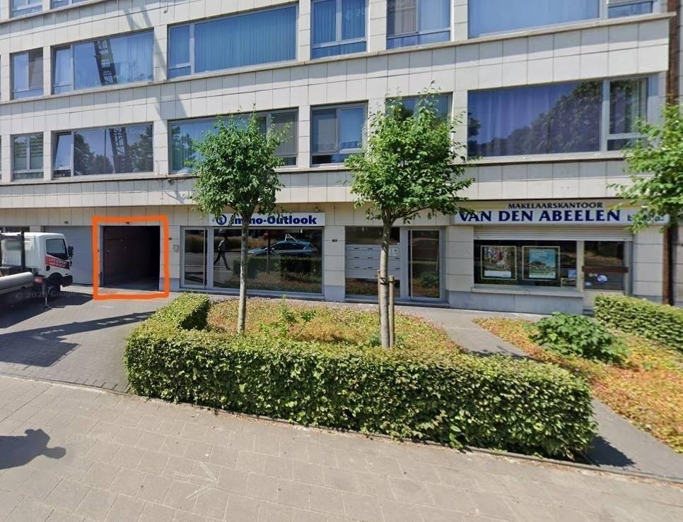 Parking & garage te  koop in Wilrijk 2610 12500.00€  slaapkamers m² - Zoekertje 131817
