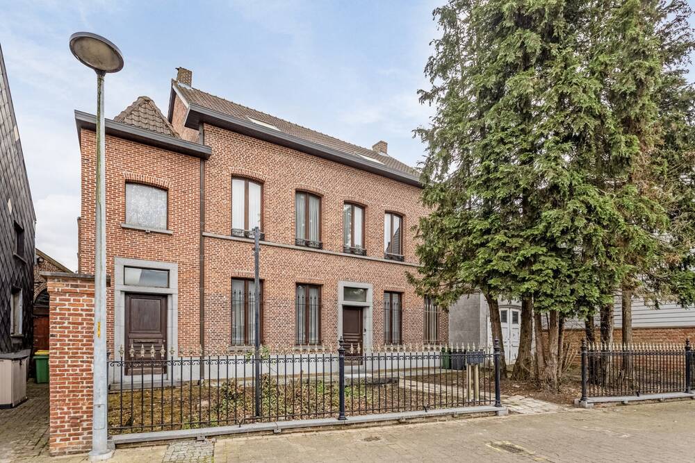 Huis te  koop in Booischot 2221 649000.00€ 8 slaapkamers 351.00m² - Zoekertje 134799