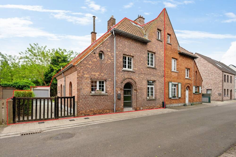 Huis te  koop in Willebroek 2830 349000.00€ 4 slaapkamers 165.70m² - Zoekertje 136783
