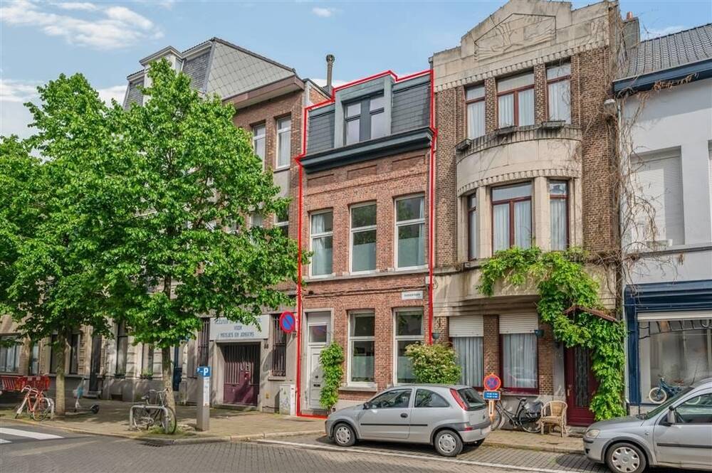 Huis te  koop in Antwerpen 2060 439000.00€ 5 slaapkamers 163.00m² - Zoekertje 140445