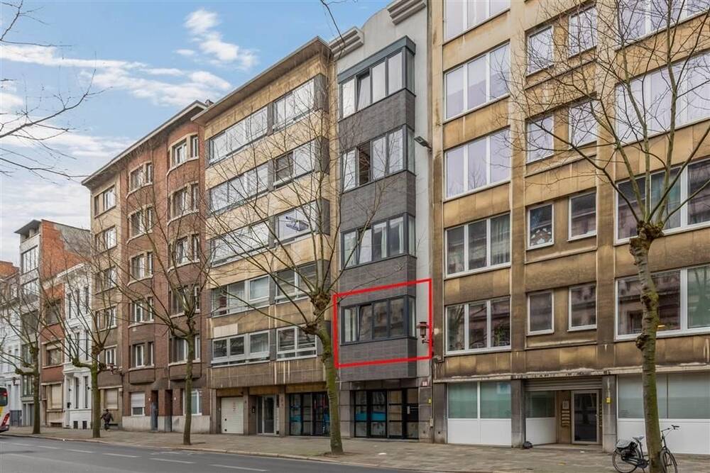 Appartement te  koop in Antwerpen 2060 275000.00€ 1 slaapkamers 66.00m² - Zoekertje 140175
