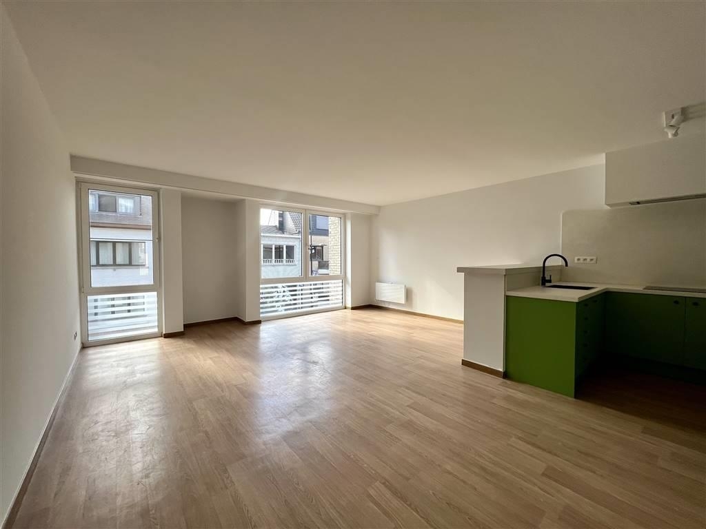 Appartement te  huur in Geel 2440 800.00€ 2 slaapkamers m² - Zoekertje 143139
