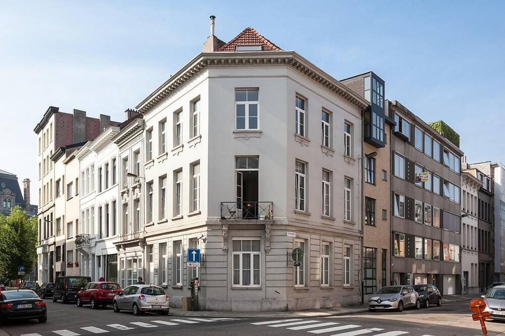 Huis te  huur in Antwerpen 2000 1400.00€ 3 slaapkamers 143.00m² - Zoekertje 142730