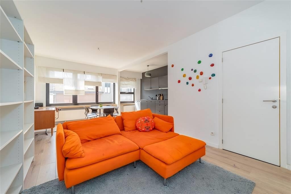 Appartement te  koop in Antwerpen 2060 199000.00€ 1 slaapkamers 56.00m² - Zoekertje 145641