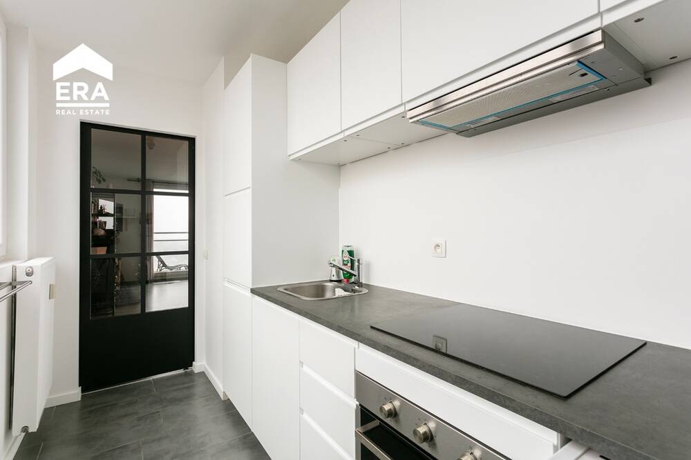 Appartement te  koop in Berchem 2600 199500.00€ 2 slaapkamers 84.00m² - Zoekertje 149421