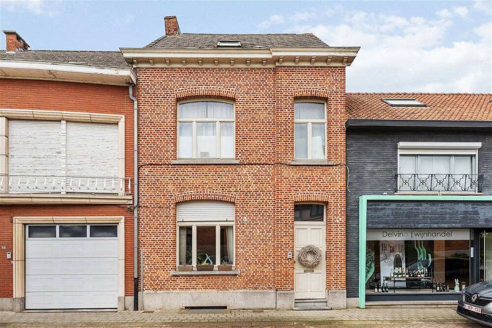 Huis te  koop in Heist-op-den-Berg 2220 298000.00€ 3 slaapkamers 198.00m² - Zoekertje 148885
