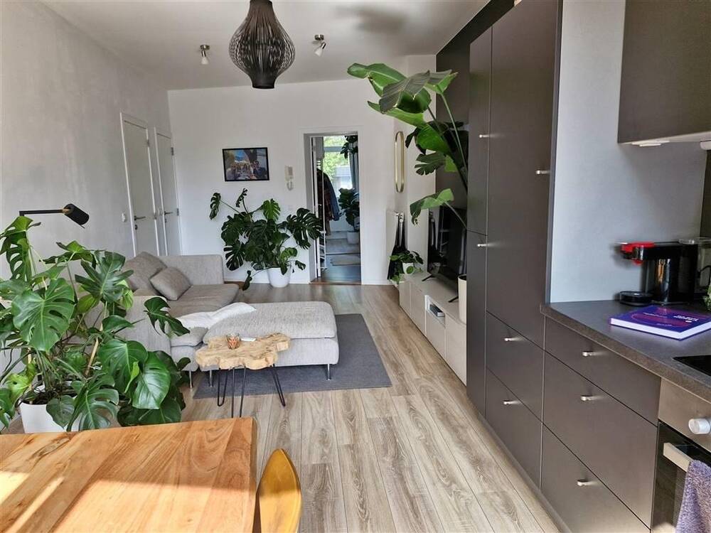 Appartement te  huur in Antwerpen 2060 750.00€ 1 slaapkamers 48.00m² - Zoekertje 152225
