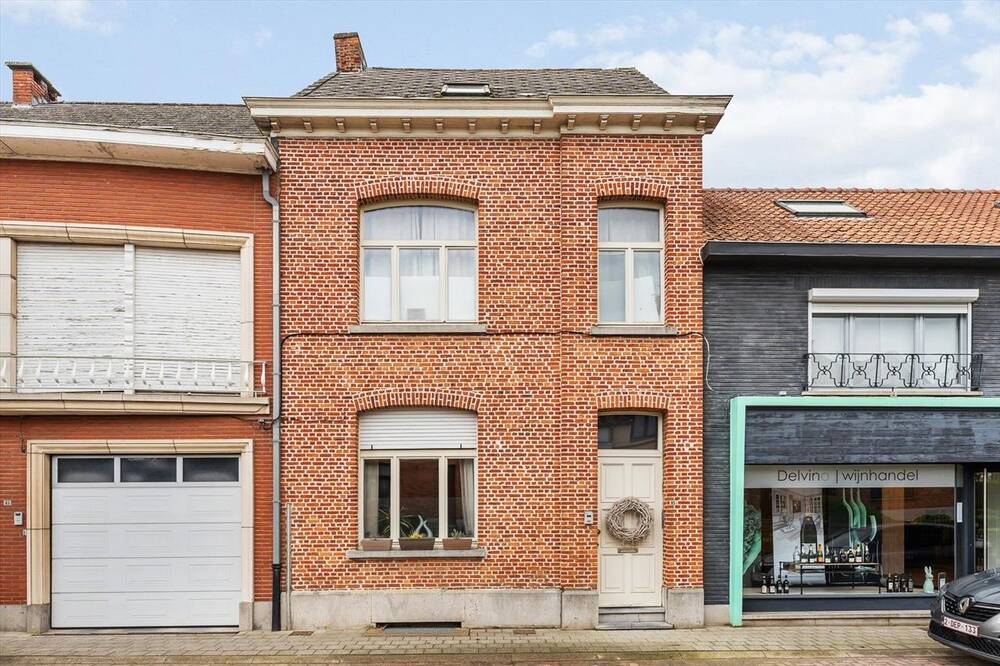 Huis te  koop in Heist-op-den-Berg 2220 298000.00€ 3 slaapkamers 198.00m² - Zoekertje 152932