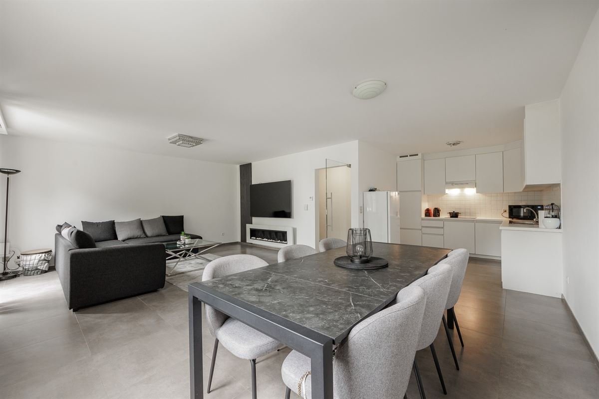 Appartement te  koop in Mechelen 2800 265000.00€ 2 slaapkamers 86.00m² - Zoekertje 156725