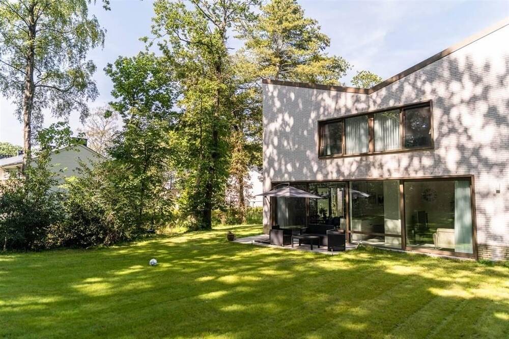 Huis te  koop in Mol 2400 523500.00€ 4 slaapkamers 241.40m² - Zoekertje 158547