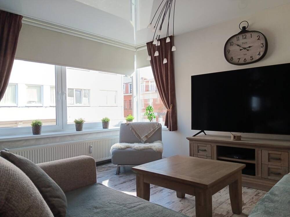 Appartement te  koop in Berchem 2600 239000.00€ 2 slaapkamers 90.00m² - Zoekertje 158230