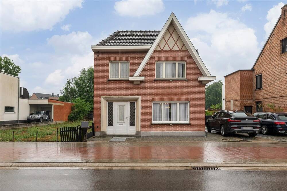 Huis te  koop in Heist-op-den-Berg 2220 278000.00€ 2 slaapkamers m² - Zoekertje 158551