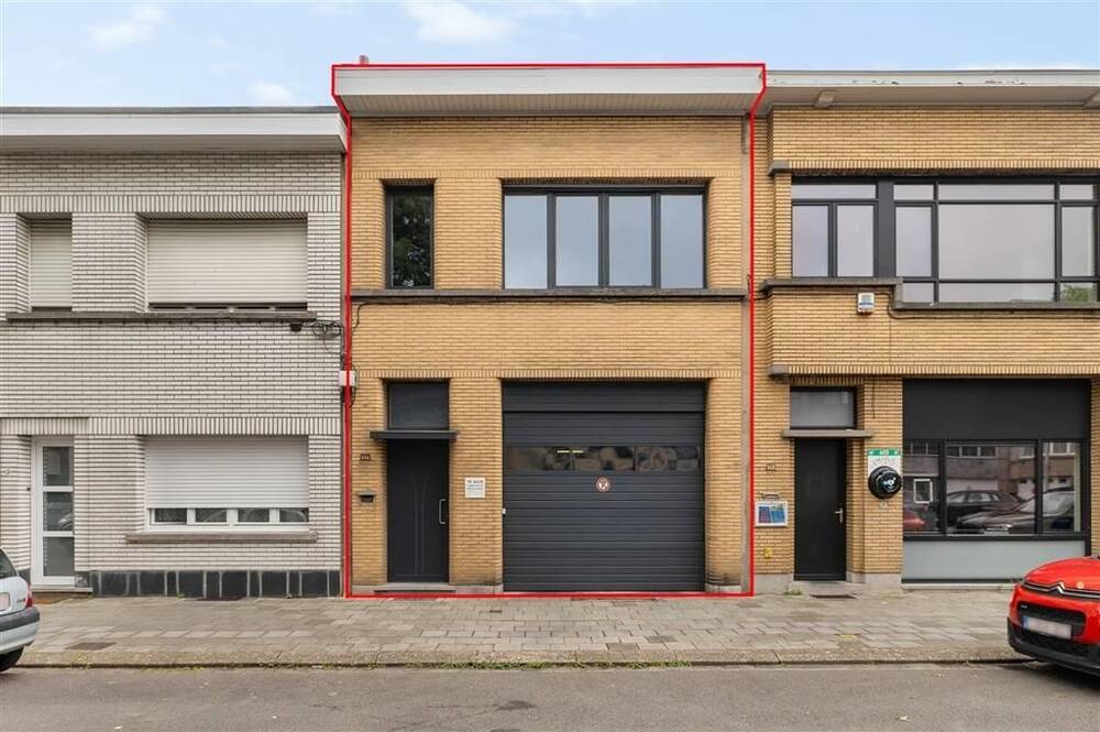 Huis te  koop in Deurne 2100 1090000.00€ 1 slaapkamers m² - Zoekertje 159694