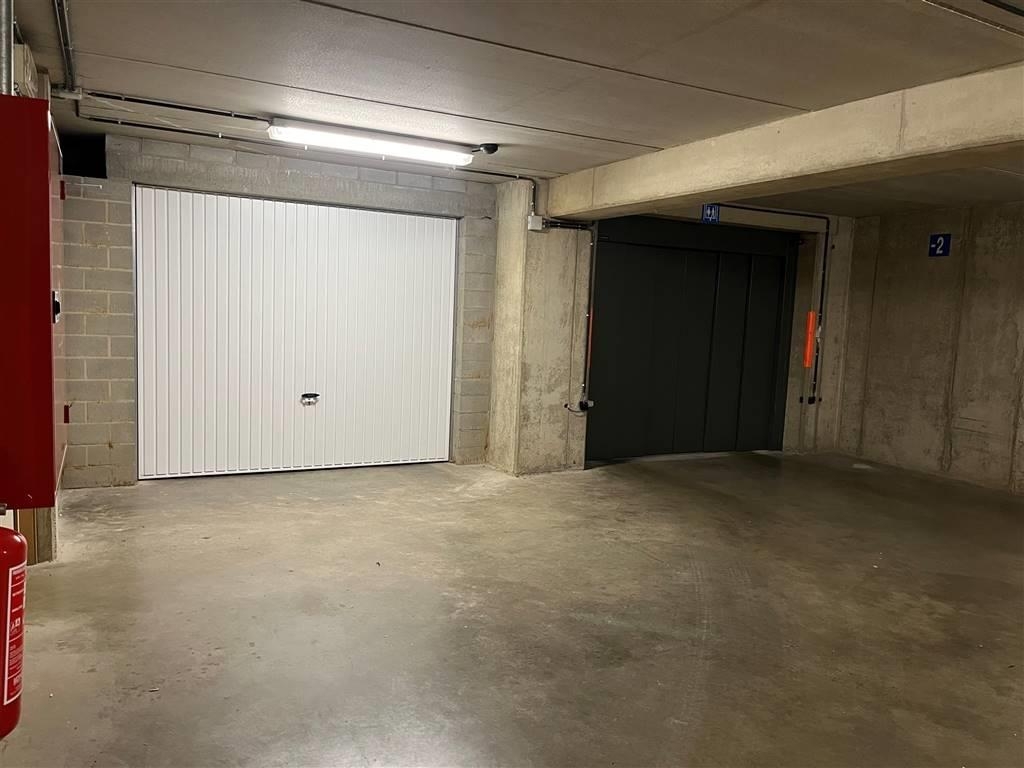 Parking & garage te  koop in Mol 2400 28000.00€  slaapkamers m² - Zoekertje 160032