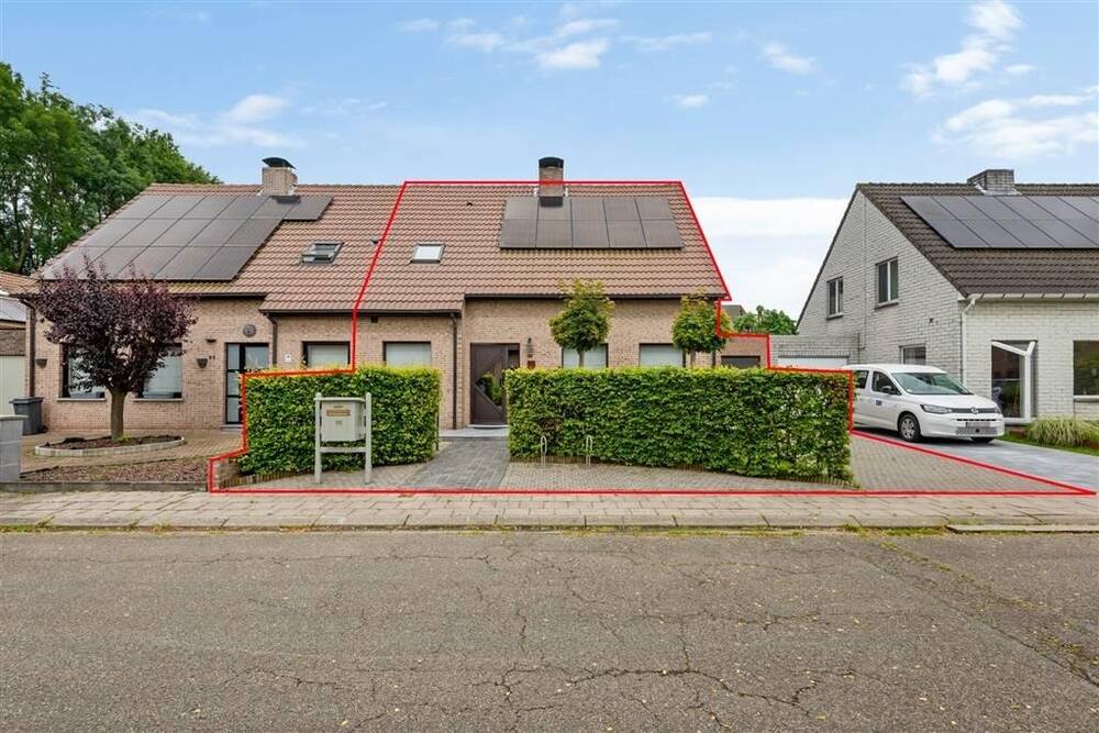 Huis te  koop in Turnhout 2300 435000.00€ 4 slaapkamers 195.00m² - Zoekertje 161863