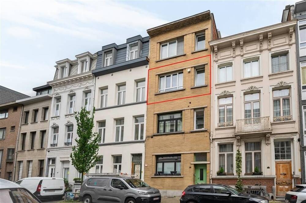 Appartement te  koop in Antwerpen 2060 159000.00€ 2 slaapkamers 72.00m² - Zoekertje 161588