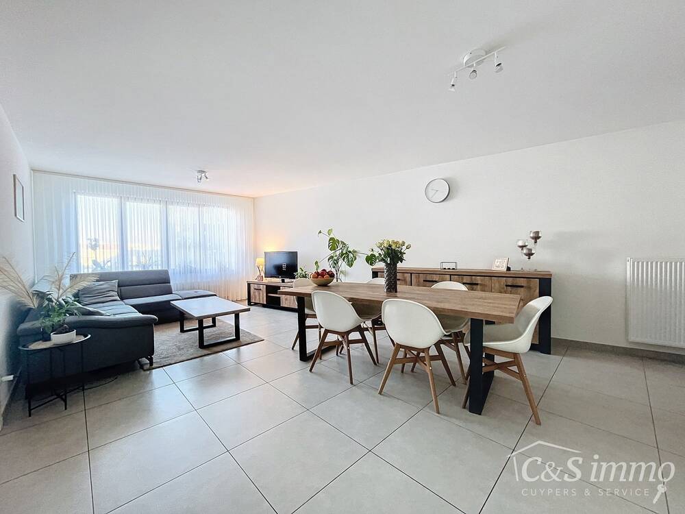 Appartement te  koop in Deurne 2100 260000.00€ 3 slaapkamers 105.00m² - Zoekertje 162518