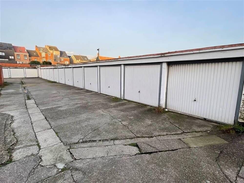 Parking & garage te  koop in Mechelen 2800 550000.00€  slaapkamers m² - Zoekertje 160692