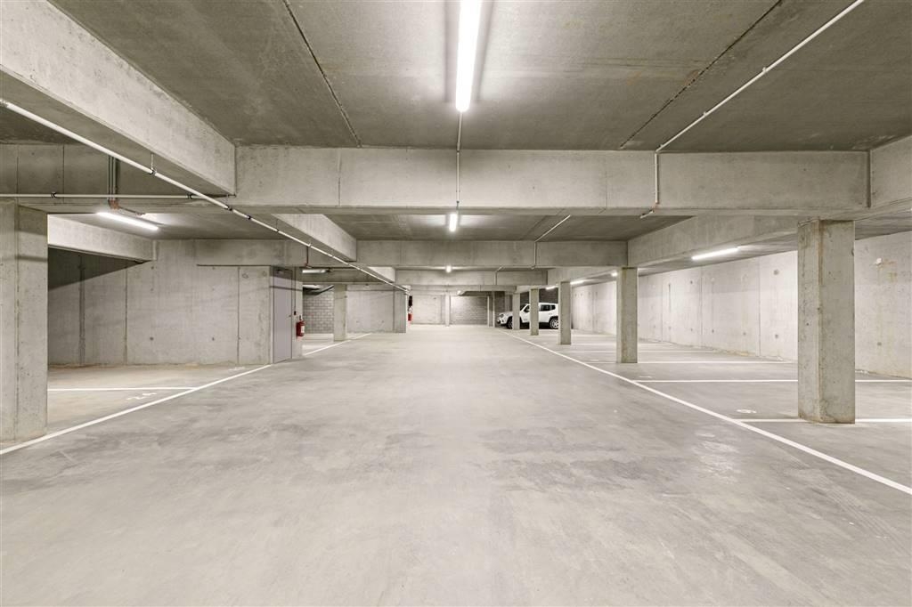 Parking & garage te  koop in Lier 2500 24000.00€  slaapkamers m² - Zoekertje 161202