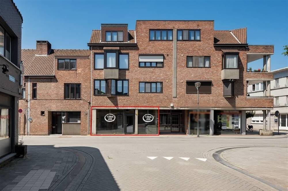 Handelszaak te  koop in Turnhout 2300 109000.00€  slaapkamers 108.00m² - Zoekertje 162162