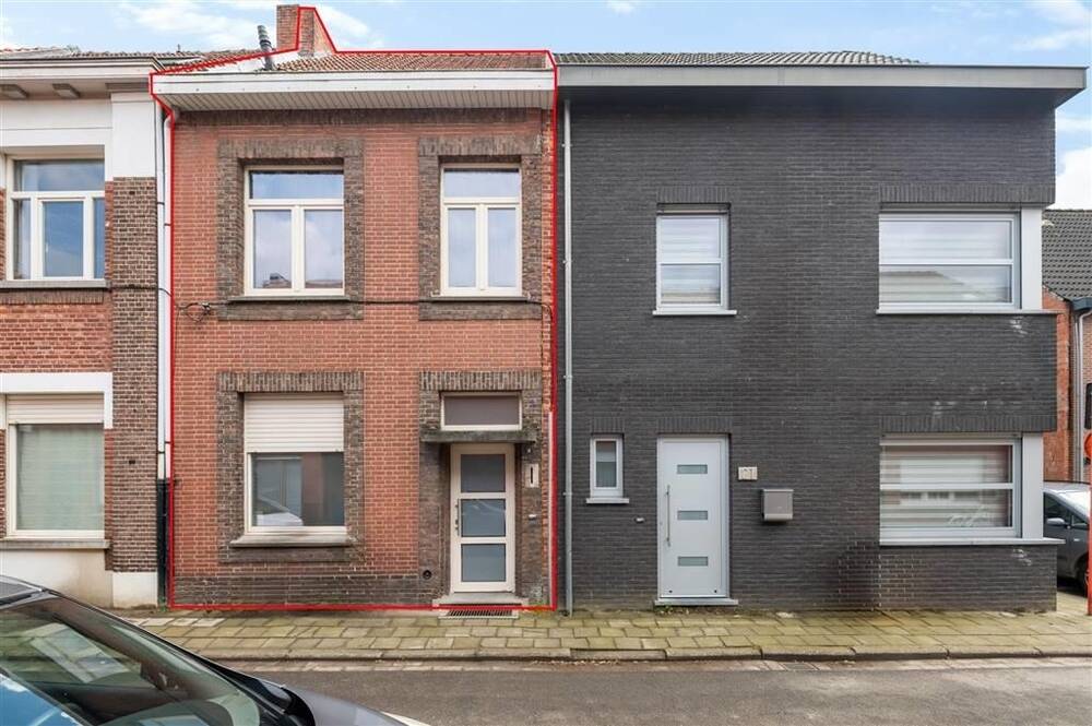 Huis te  koop in Turnhout 2300 275000.00€ 3 slaapkamers 149.00m² - Zoekertje 162017
