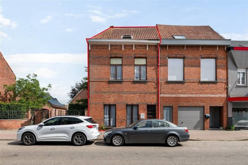 Huis te  koop in Turnhout 2300 259000.00€ 4 slaapkamers 197.00m² - Zoekertje 161950
